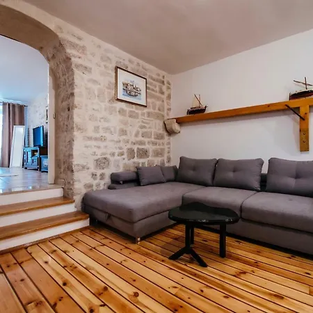 Heart Of Town Appartement