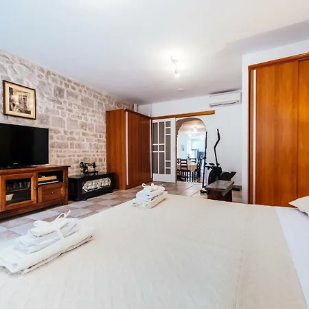 Heart Of Town Apartment Zadar
